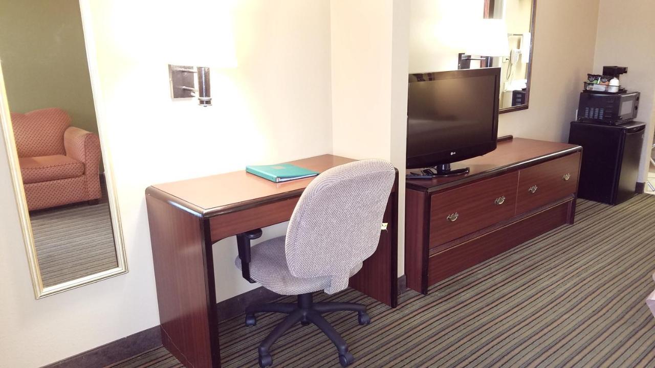Quality Inn Alexandria Zewnętrze zdjęcie