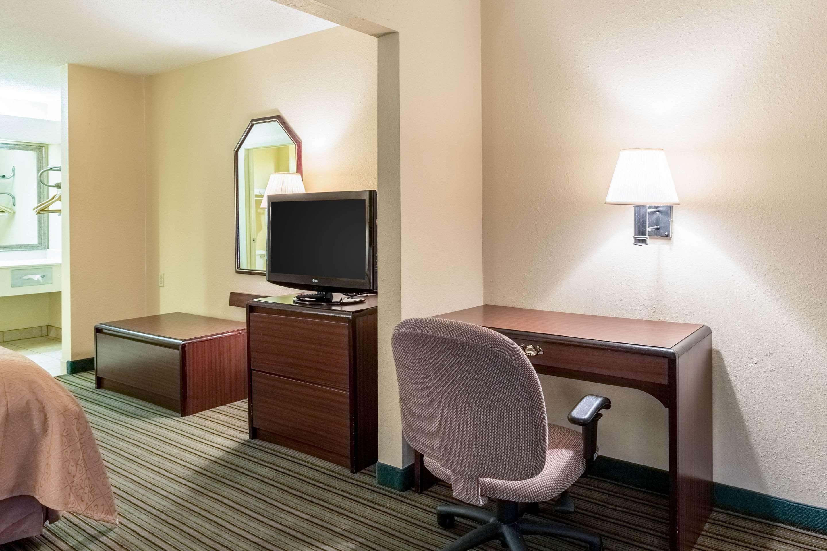 Quality Inn Alexandria Zewnętrze zdjęcie