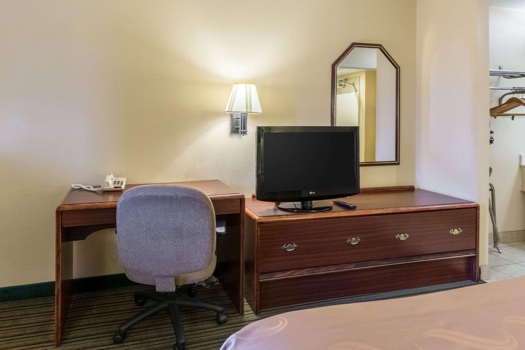 Quality Inn Alexandria Zewnętrze zdjęcie